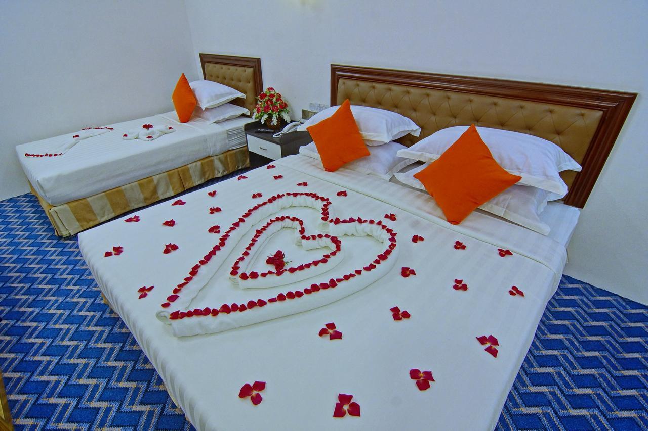 Perfect Hotel Mandalay Exterior photo